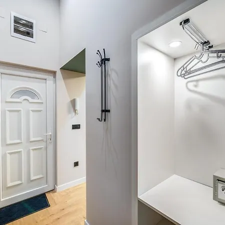 Appartement Rsz7 Downtown Stylish